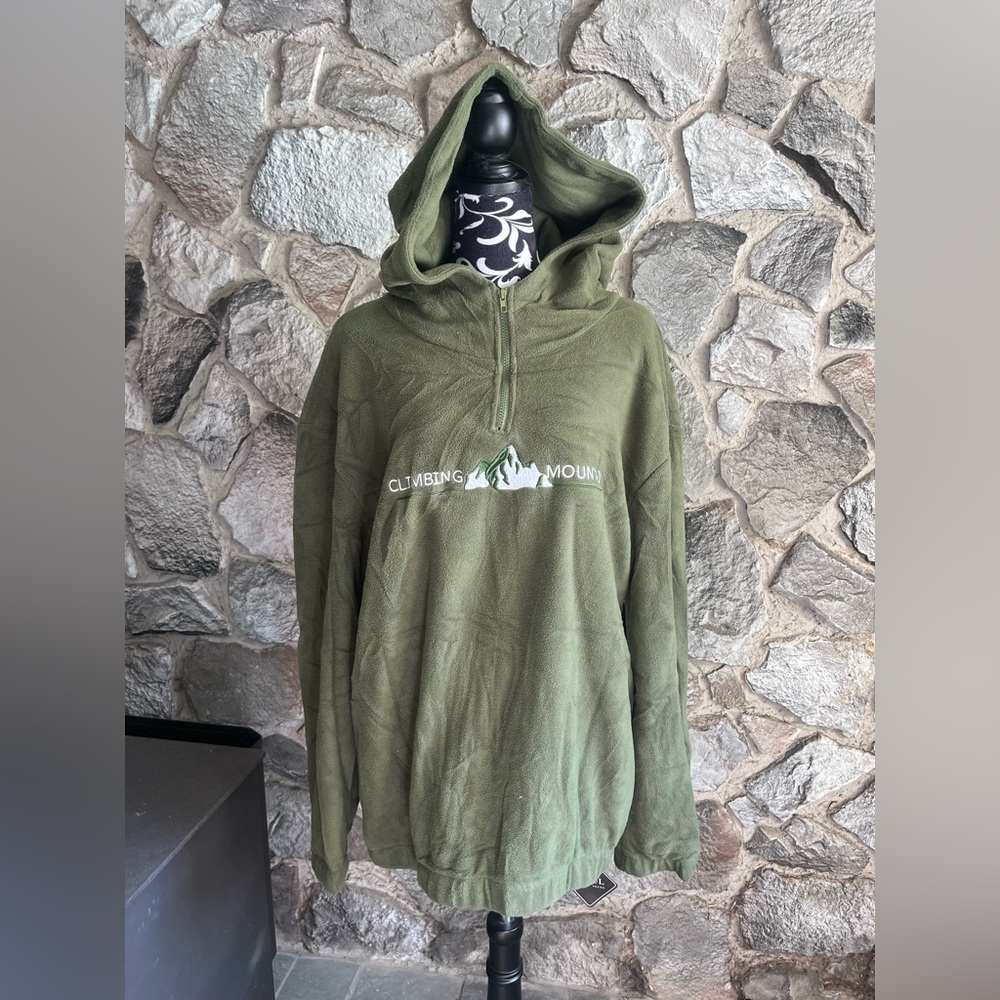 NWT Zarful Green Fleece Pull Over L